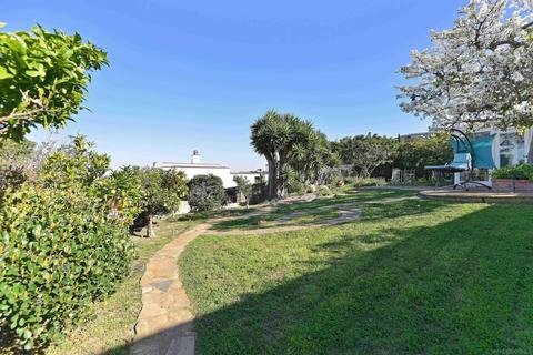 7441 Via Capri, La Jolla, CA 92037 photo 14