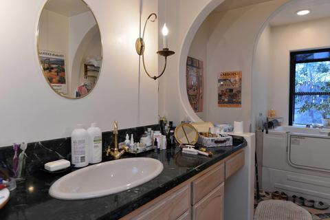 7441 Via Capri, La Jolla, CA 92037 photo 23