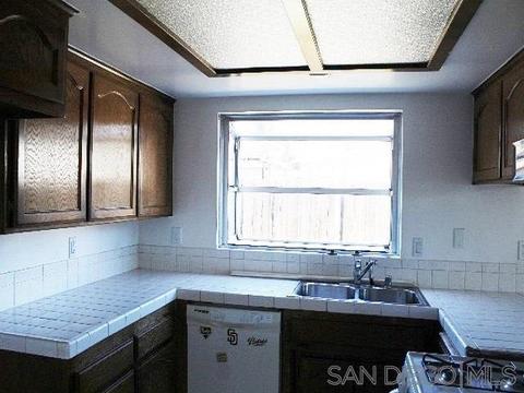216-18 Richardson Ave, El Cajon, CA 92020 photo 4