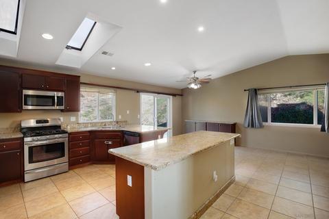 479 Merida Dr, Fallbrook, CA 92028 photo 18