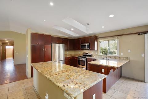 479 Merida Dr, Fallbrook, CA 92028 photo 17