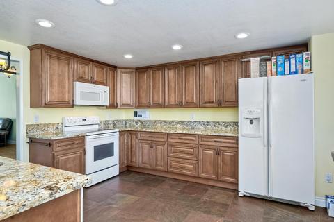9070 Hunter Pass, Alpine, CA 91901 photo 19