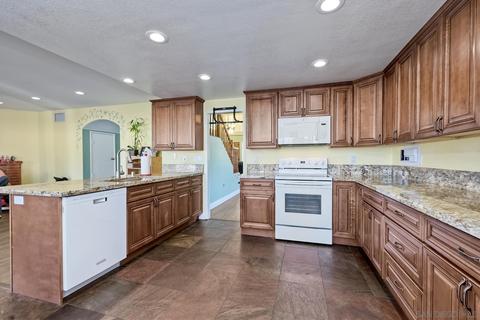 9070 Hunter Pass, Alpine, CA 91901 photo 20