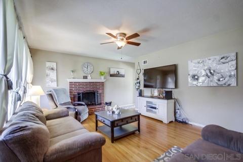 538 Roberta Ave, El Cajon, CA 92021 photo 2
