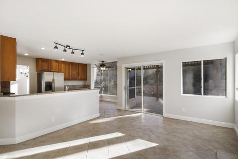4883 Surrealist Ct, Oceanside, CA 92057 photo 9