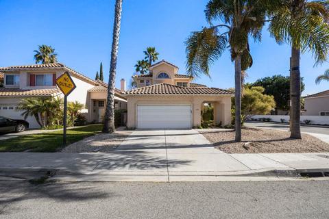 1594 Avenida Guillermo, Oceanside, CA 92056 photo 2