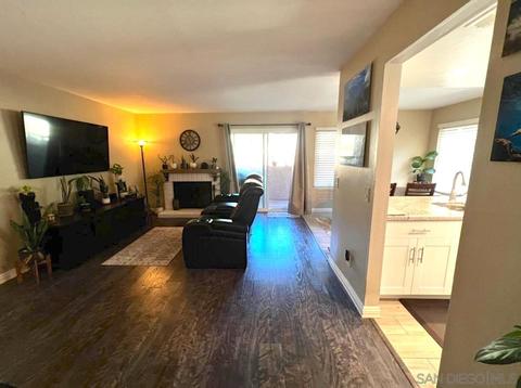 1126 Grape St, San Marcos, CA 92069 photo 3