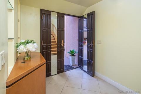 835 D Ave #5, Coronado, CA 92118 photo 4
