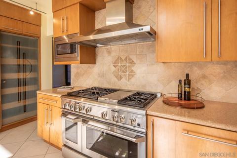 835 D Ave #5, Coronado, CA 92118 photo 9