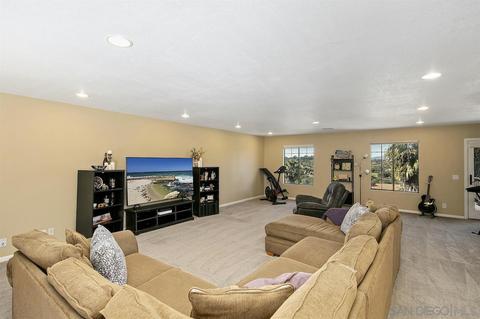 1284 Riverview Dr, Fallbrook, CA 92028 photo 32