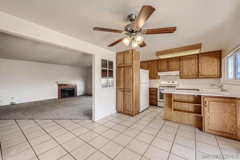 8539 Carlton Oaks Dr, Santee, CA 92071 photo 5