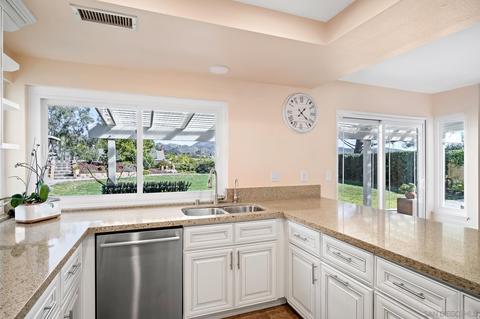 13337 Tining Dr, Poway, CA 92064 photo 11