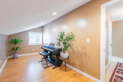 11209 Avenida Thomas, La Mesa, CA 91941 photo 25