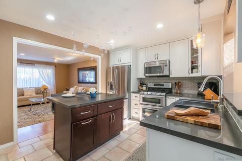 11209 Avenida Thomas, La Mesa, CA 91941 photo 4