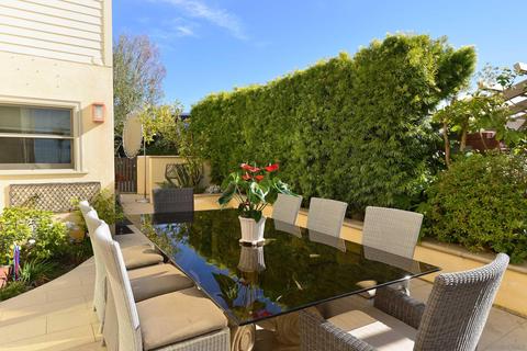 8228 Caminito Maritimo, La Jolla, CA 92037 photo 16