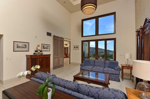 8228 Caminito Maritimo, La Jolla, CA 92037 photo 5