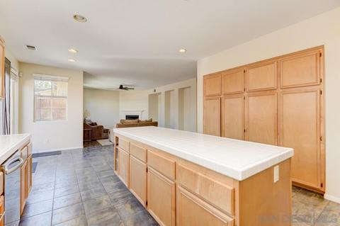 5196 Bluegrass Way, Oceanside, CA 92057 photo 11