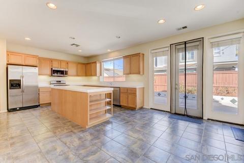 5196 Bluegrass Way, Oceanside, CA 92057 photo 7