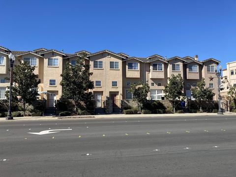 116 W Douglas Ave, El Cajon, CA 92020 photo 2