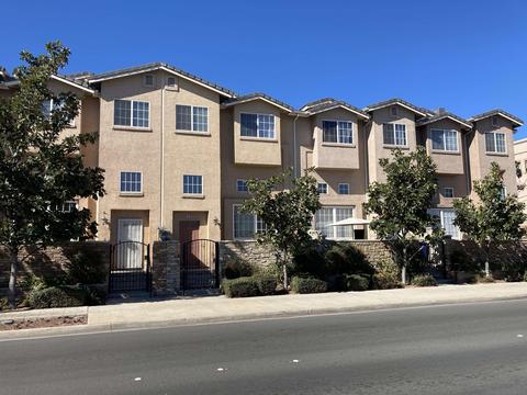 116 W Douglas Ave, El Cajon, CA 92020 photo 3