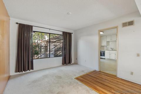3256 Caminito Ameca, La Jolla, CA 92037 photo 4