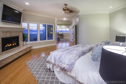 5440 Carlsbad Blvd, Carlsbad, CA 92008 photo 17