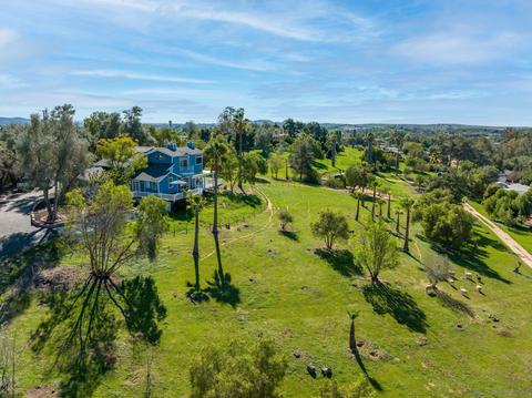 1267 Palomino Rd, Fallbrook, CA 92028 photo 2
