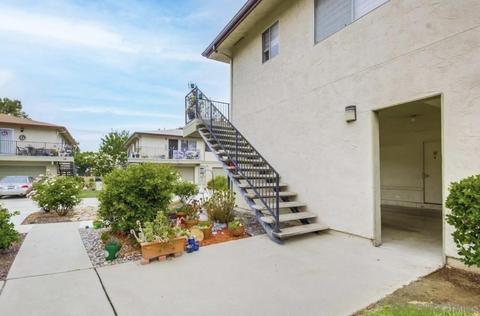 9858 Mission Vega Rd #4, Santee, CA 92071 photo 3