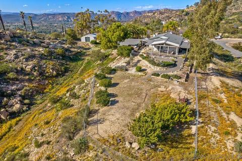 6167 Rainbow Heights Rd, Fallbrook, CA 92028 photo 2