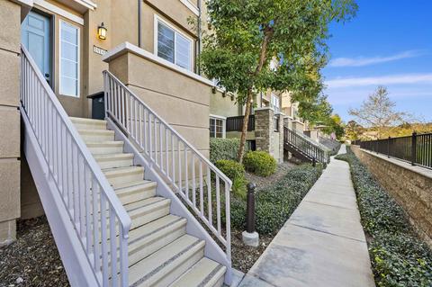 10141 Star Magnolia Ln, Santee, CA 92071 photo 2