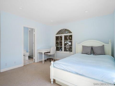 7788 Roseland Pl, San Diego, CA 92037 photo 20