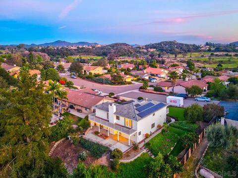 10480 Moon View Way, Escondido, CA 92026 photo 3