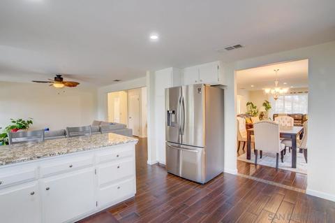 10480 Moon View Way, Escondido, CA 92026 photo 29