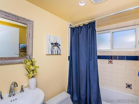 2502 Sarbonne, Oceanside, CA 92054 photo 16