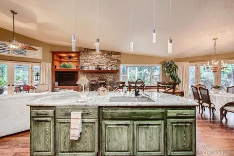 15554 Thornbush Rd, Ramona, CA 92065 photo 8