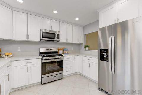 10263 Paseo Park Dr, Lakeside, CA 92040 photo 17