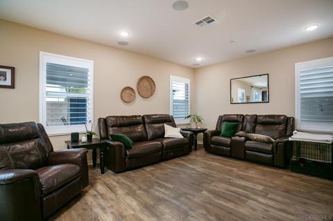 8700 Camden Dr, Santee, CA 92071 photo 5