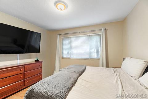 2054 Skyview Gln, Escondido, CA 92027 photo 9