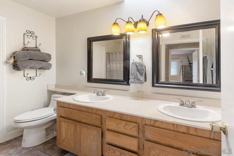 2054 Skyview Gln, Escondido, CA 92027 photo 17
