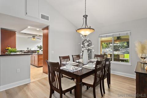 441 Avenida Adobe, Escondido, CA 92029 photo 5
