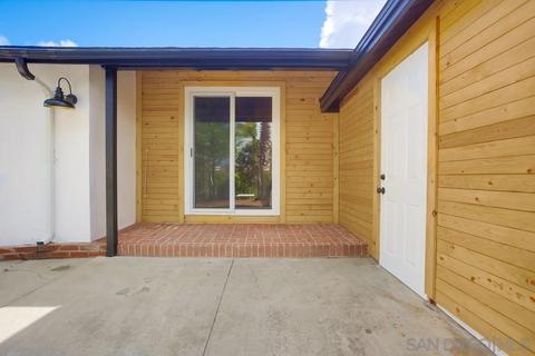 214 Beaumont Dr, Vista, CA 92084 photo 56