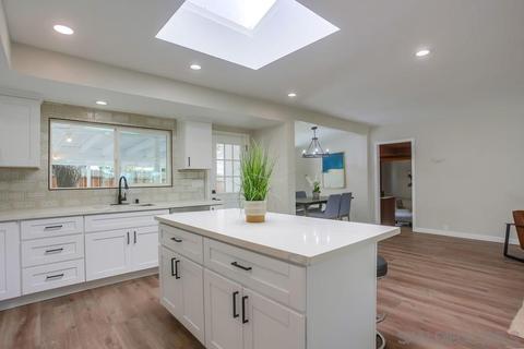 214 Beaumont Dr, Vista, CA 92084 photo 21