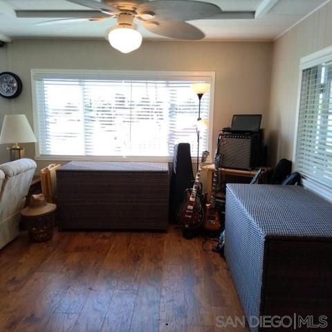 314 Horizon Ln, Oceanside, CA 92056 photo 5