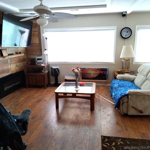 314 Horizon Ln, Oceanside, CA 92056 photo 4