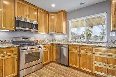 36030 Liana St, Yucaipa, CA 92399 photo 9