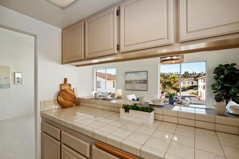 7446 Altiva Pl, Carlsbad, CA 92009 photo 14