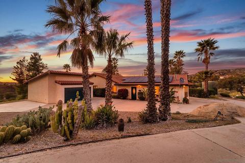575 Philton Dr, Ramona, CA 92065 photo 3