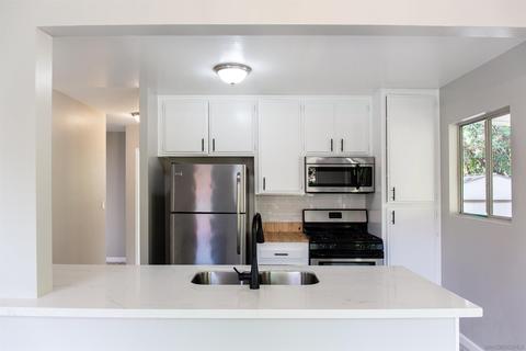 523 Alturas Rd, Fallbrook, CA 92028 photo 4