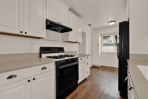 1811 Castle Glen Dr, Escondido, CA 92029 photo 8