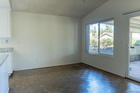 9916 Crestlane Ct, Spring Valley, CA 91977 photo 12